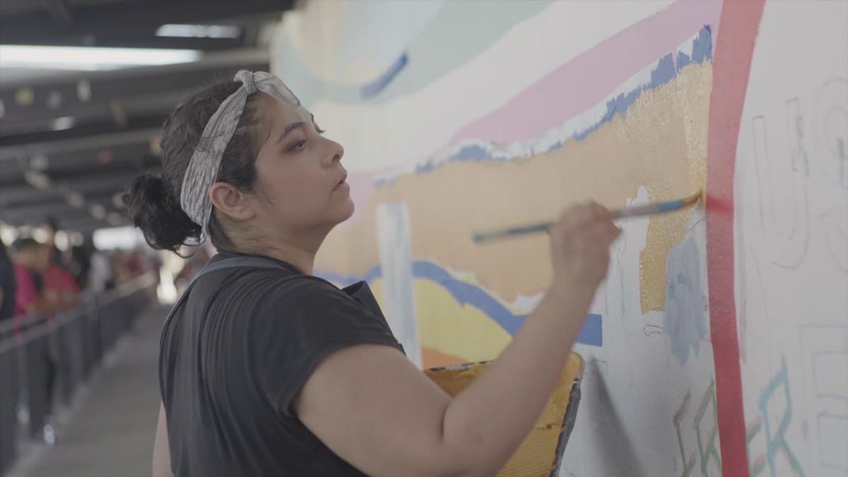 Inician trabajos en murales comunitarios de la Garita de Otay
