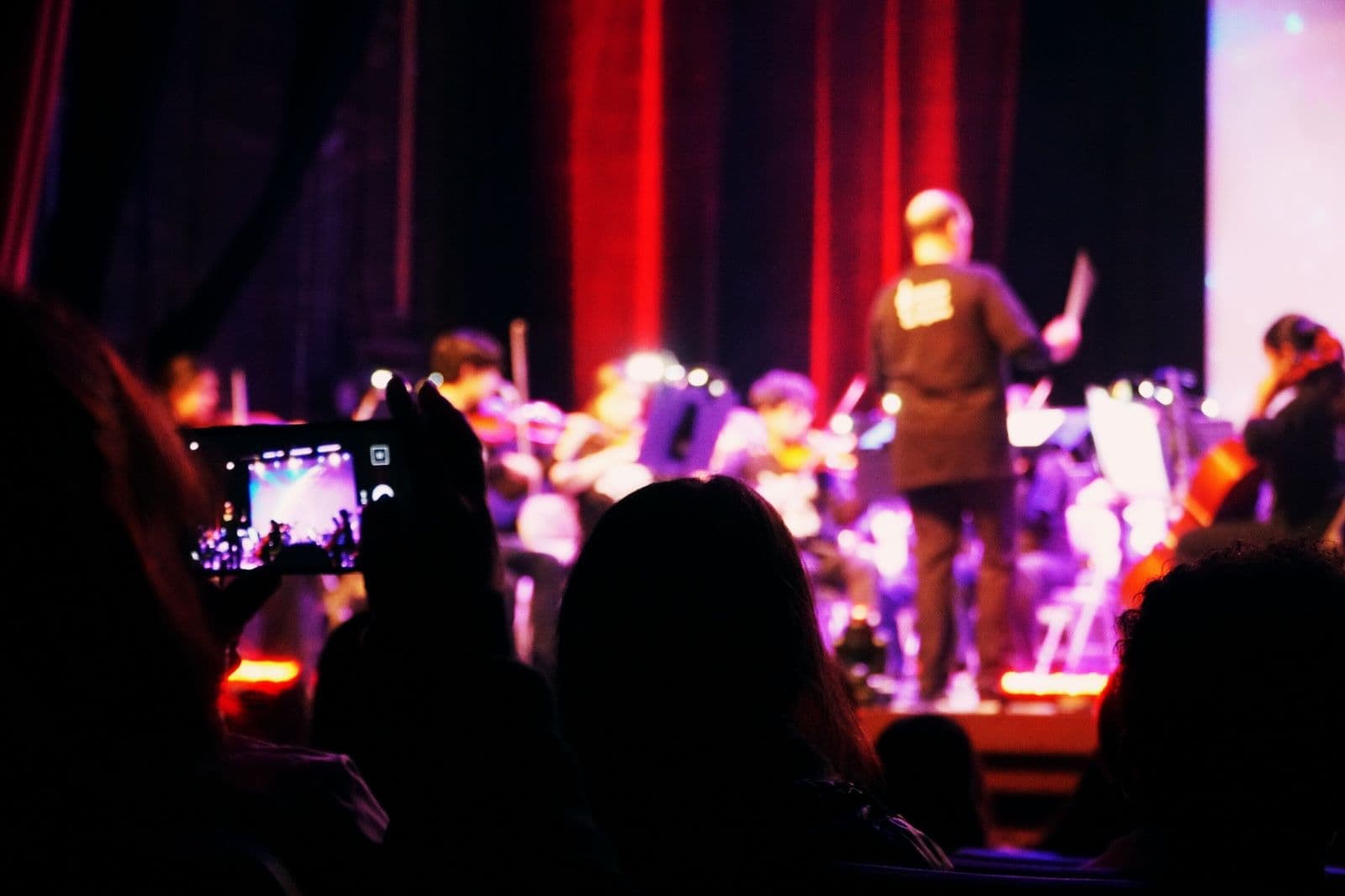 Cautivan a fans del anime con concierto sinfónico