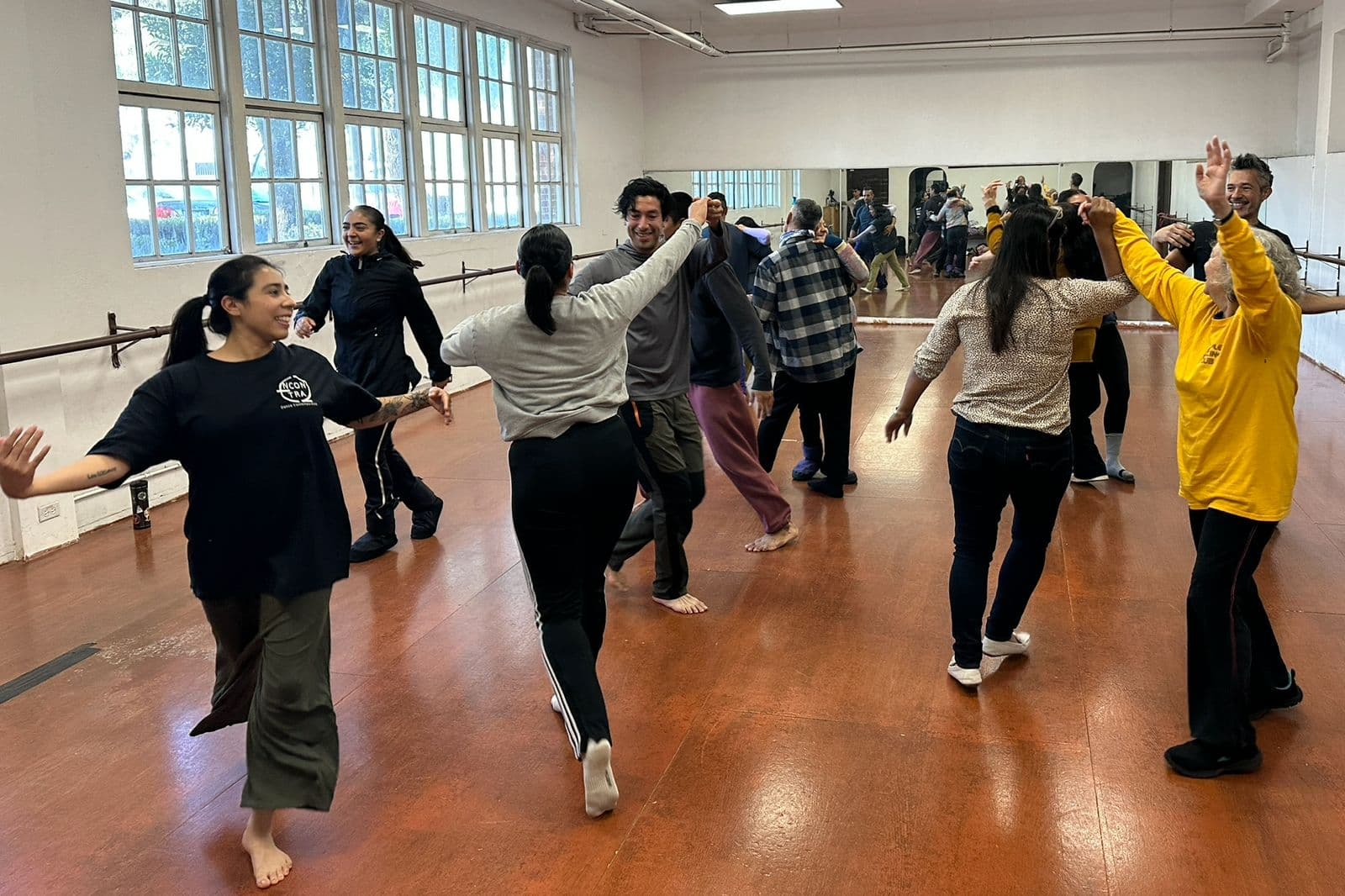 Inicia DanSer 2025: el baile como medio para expresar las emociones