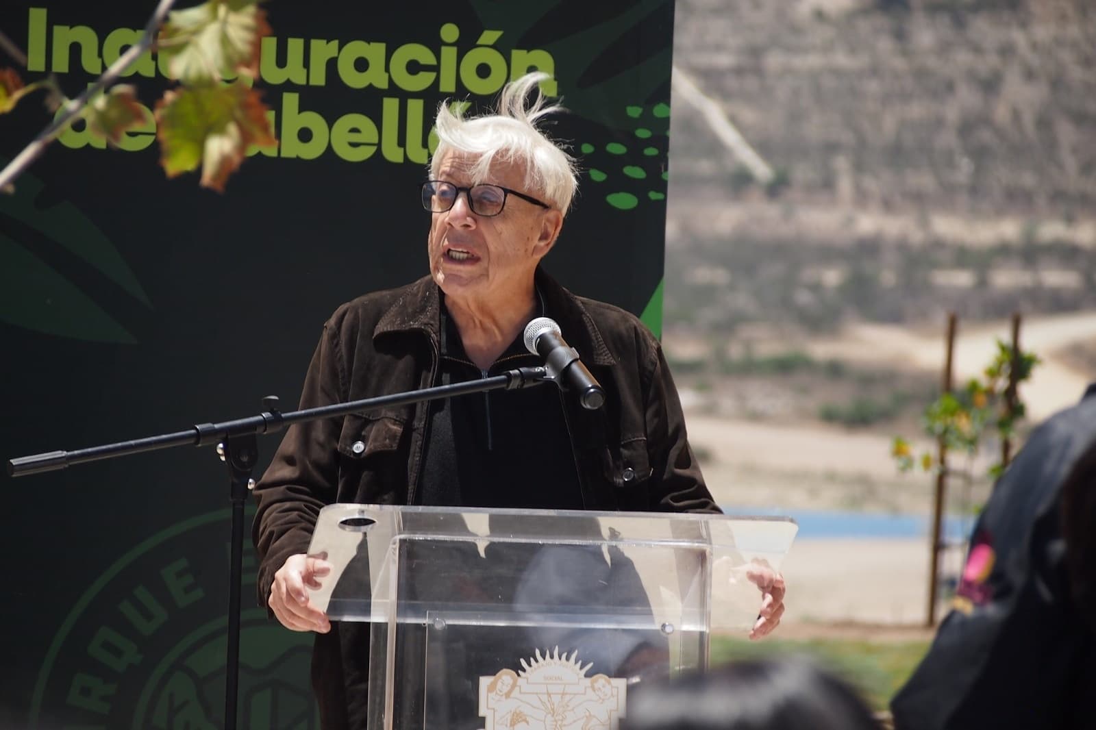 Develan pabellón en honor a fundador de Tijuana Innovadora
