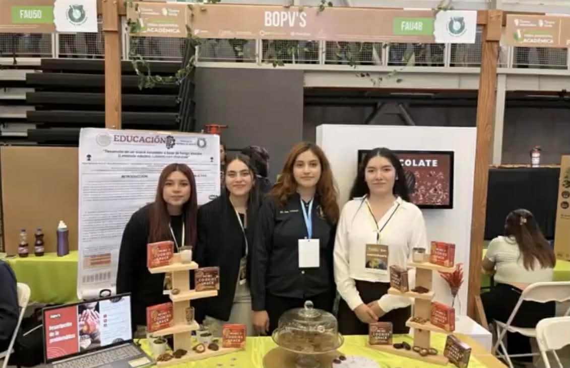 El rico snack saludable de hongo y chocolate que triunfó en la Feria Ambiental Académica
